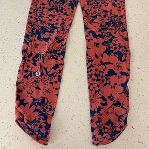 LULULEMON PRINT HIGH WAIST PANTS